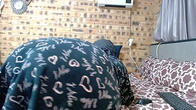 AFRICANBOOTYLICIOUS online show from 06-25-26, 10:25