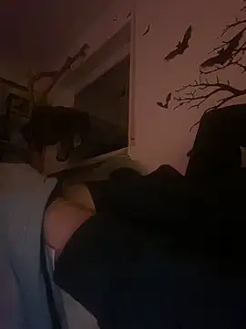 Snapshot of LienalWarplane chatting on 03-10-26, 12:26 LienalWarplane online show from 03-10-26, 12:26