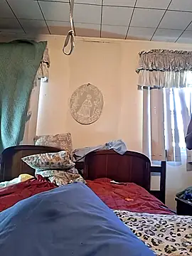 Snapshot of tentpipes chatting on 03-26-26, 10:15 tentpipes online show from 03-26-26, 10:15