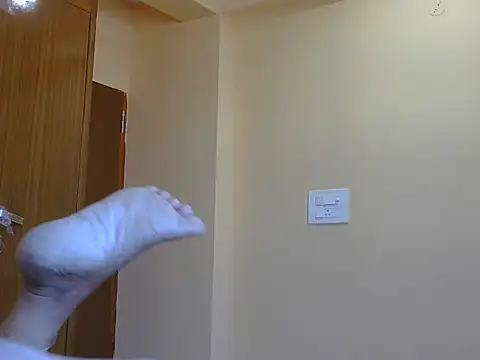 Snapshot of Parul_Gulati chatting on 02-04-26, 10:32 Parul Gulati online show from 02-04-26, 10:32