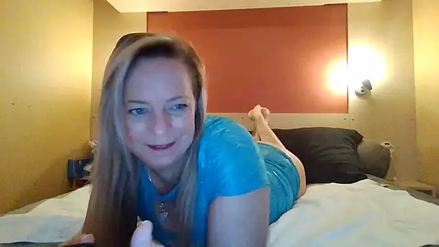 Miss-Chupagirly online show from 01-12-26, 09:03