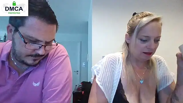 Snapshot of Miss-Chupagirly chatting on 06-21-26, 01:03 Miss-Chupagirly online show from 06-21-26, 01:03
