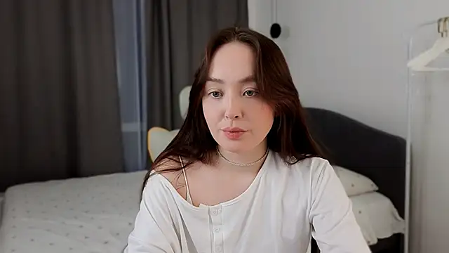 fallin lovee online show from 03-03-26, 02:23