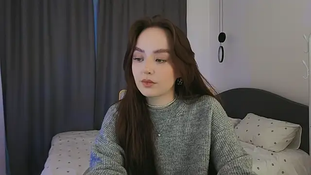 fallin lovee online show from 04-06-26, 01:34