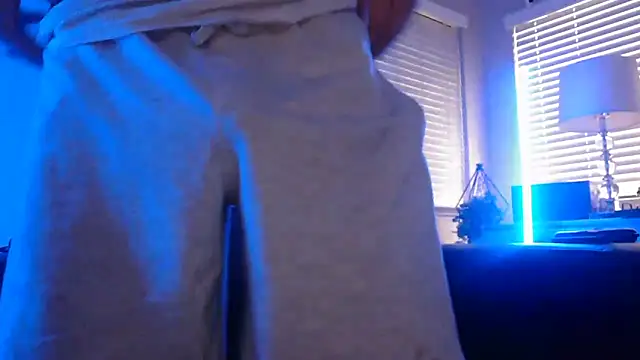 Snapshot of MISTERANDDEMI chatting on 02-12-26, 12:05 MISTERANDDEMI online show from 02-12-26, 12:05