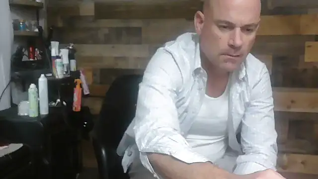 Snapshot of MISTERANDDEMI chatting on 03-05-26, 11:39 MISTERANDDEMI online show from 03-05-26, 11:39