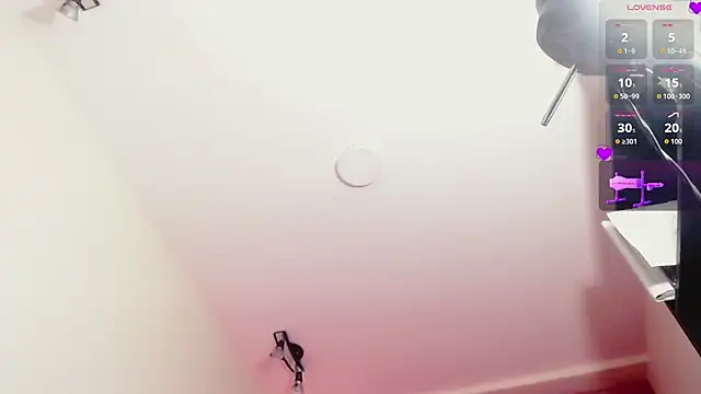 Agatha Dubois4  online show from 01-18-26, 01:53