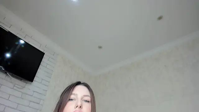 Snapshot of bella__angels chatting on 03-04-26, 04:40 bella angels online show from 03-04-26, 04:40