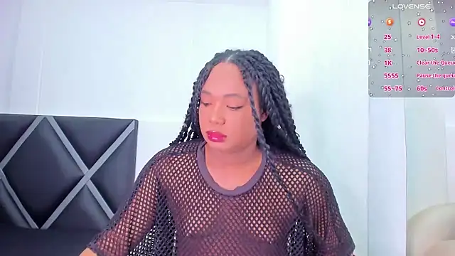 Snapshot of Harmony-01 chatting on 03-06-26, 07:43 Harmony-01 online show from 03-06-26, 07:43