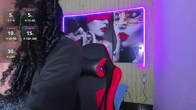 Snapshot of dolly_boob chatting on 02-03-26, 06:40 dolly boob online show from 02-03-26, 06:40