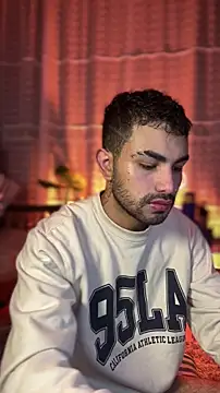 Snapshot of juancho_hairy chatting on 02-12-26, 05:13 juancho hairy online show from 02-12-26, 05:13