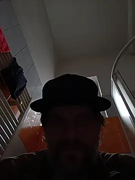 Snapshot of PM12345A chatting on 01-14-26, 09:04 PM12345A online show from 01-14-26, 09:04