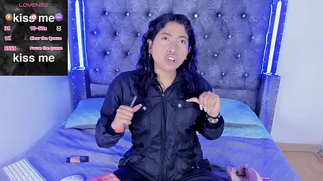 Mia Cavalli online show from 03-09-26, 12:09