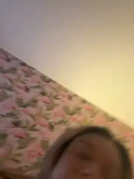 Snapshot of LilyLuck_ chatting on 02-03-26, 01:38 LilyLuck online show from 02-03-26, 01:38