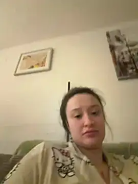 Snapshot of LilyLuck_ chatting on 03-15-26, 07:09 LilyLuck online show from 03-15-26, 07:09