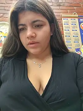 Snapshot of Ivy_enjoy chatting on 07-07-26, 05:06 Ivy enjoy online show from 07-07-26, 05:06