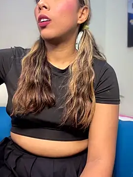 Snapshot of MiaSizzle chatting on 02-25-26, 07:45 MiaSizzle online show from 02-25-26, 07:45