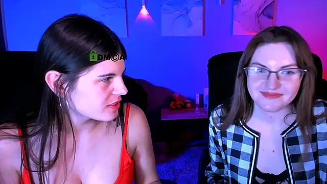 Snapshot of lizzie_boom_ chatting on 02-15-26, 12:18 lizzie boom online show from 02-15-26, 12:18