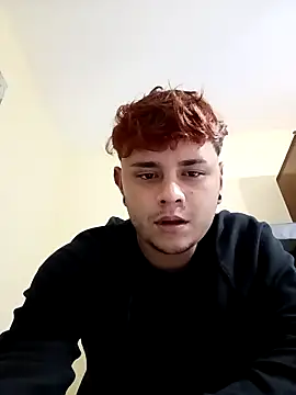 Snapshot of Sickbooy69 chatting on 01-06-26, 04:43 Sickbooy69 online show from 01-06-26, 04:43