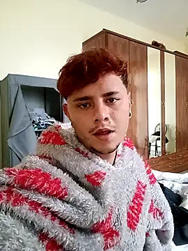 Snapshot of Sickbooy69 chatting on 01-15-26, 02:43 Sickbooy69 online show from 01-15-26, 02:43