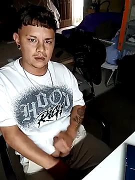 Sickbooy69 online show from 04-26-26, 01:53