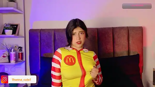 Snapshot of hannaa_cute chatting on 03-11-26, 11:16 hannaa cute online show from 03-11-26, 11:16