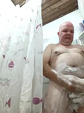 Snapshot of luis8558 chatting on 01-14-26, 10:10 luis8558 online show from 01-14-26, 10:10