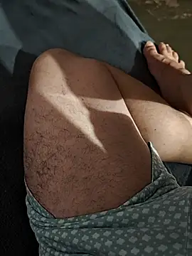 Snapshot of luis8558 chatting on 03-26-26, 11:05 luis8558 online show from 03-26-26, 11:05