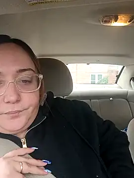 Snapshot of pinkcheetah12 chatting on 01-06-26, 04:21 pinkcheetah12 online show from 01-06-26, 04:21