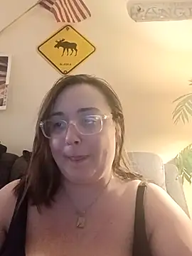 Snapshot of pinkcheetah12 chatting on 01-08-26, 10:45 pinkcheetah12 online show from 01-08-26, 10:45