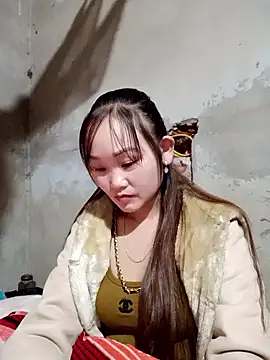 Snapshot of yula-bi chatting on 01-07-26, 12:57 yula-bi online show from 01-07-26, 12:57