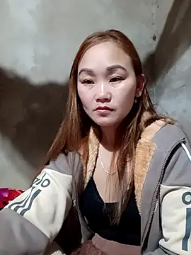 Snapshot of yula-bi chatting on 01-13-26, 10:04 yula-bi online show from 01-13-26, 10:04