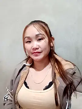 Snapshot of yula-bi chatting on 02-15-26, 07:51 yula-bi online show from 02-15-26, 07:51