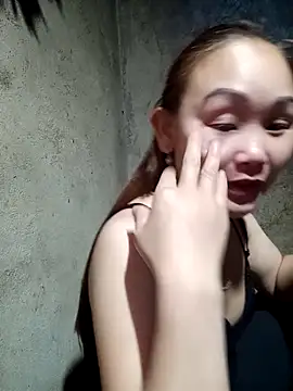 Snapshot of yula-bi chatting on 02-19-26, 04:08 yula-bi online show from 02-19-26, 04:08