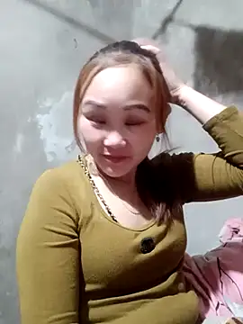 Snapshot of yula-bi chatting on 02-21-26, 11:39 yula-bi online show from 02-21-26, 11:39