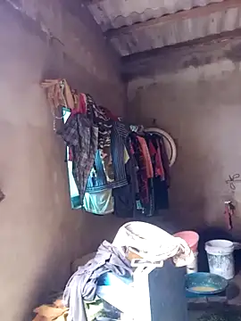 Snapshot of yula-bi chatting on 02-26-26, 06:23 yula-bi online show from 02-26-26, 06:23