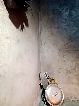 Snapshot of yula-bi chatting on 02-28-26, 05:19 yula-bi online show from 02-28-26, 05:19