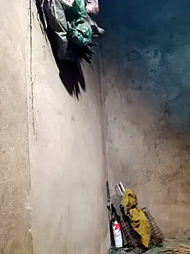 Snapshot of yula-bi chatting on 03-01-26, 11:23 yula-bi online show from 03-01-26, 11:23