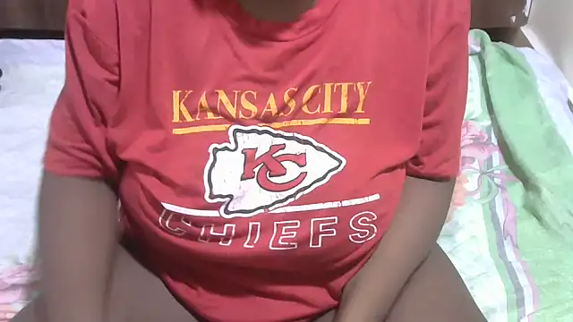 Snapshot of HII- chatting on 03-13-26, 01:23 HII- online show from 03-13-26, 01:23