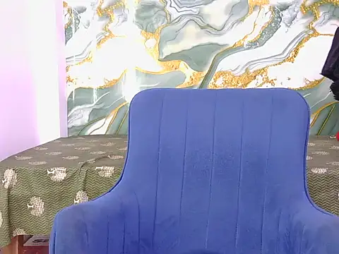 bold-smirthii online show from 12-21-25, 04:30