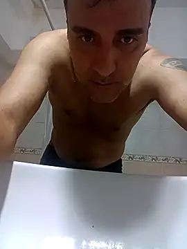 Snapshot of damisexhot chatting on 12-21-25, 12:56 damisexhot online show from 12-21-25, 12:56