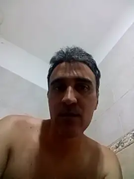 Snapshot of damisexhot chatting on 01-09-26, 01:08 damisexhot online show from 01-09-26, 01:08