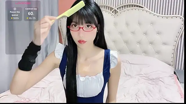 Snapshot of zhnmjx2025 chatting on 12-21-25, 02:46 zhnmjx2025 online show from 12-21-25, 02:46