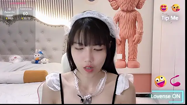 Snapshot of zhnmjx2025 chatting on 02-08-26, 02:09 zhnmjx2025 online show from 02-08-26, 02:09