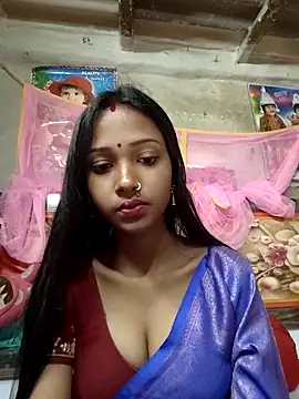 Snapshot of doll2007 chatting on 03-08-26, 09:02 doll2007 online show from 03-08-26, 09:02