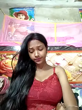 Snapshot of doll2007 chatting on 03-12-26, 09:15 doll2007 online show from 03-12-26, 09:15