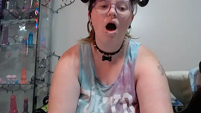 Pupghostt online show from 06-05-26, 01:06