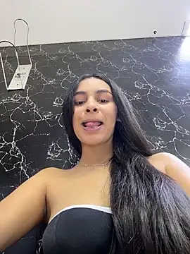 ManuelaEvans  online show from 02-03-26, 11:43