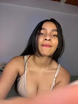 Snapshot of ManuelaEvans_ chatting on 05-07-26, 02:06 ManuelaEvans online show from 05-07-26, 02:06