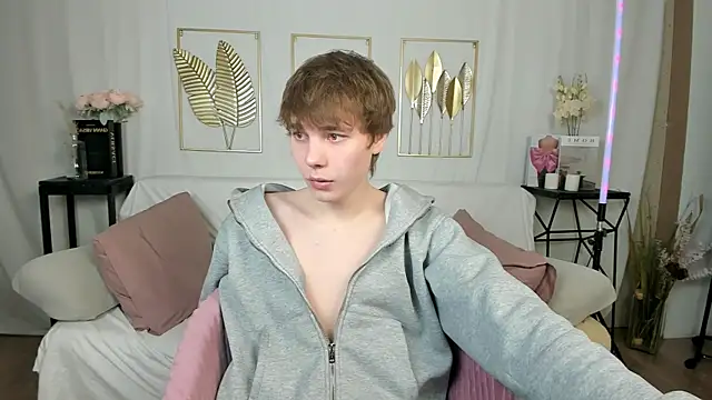 andyyzzz online show from 04-18-26, 08:31